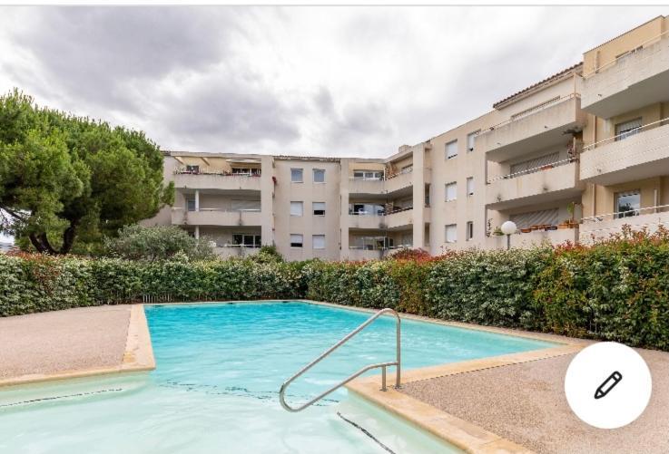 Superbe Appartement T3 Avec Piscine มงต์เปอลิเยร์ ภายนอก รูปภาพ